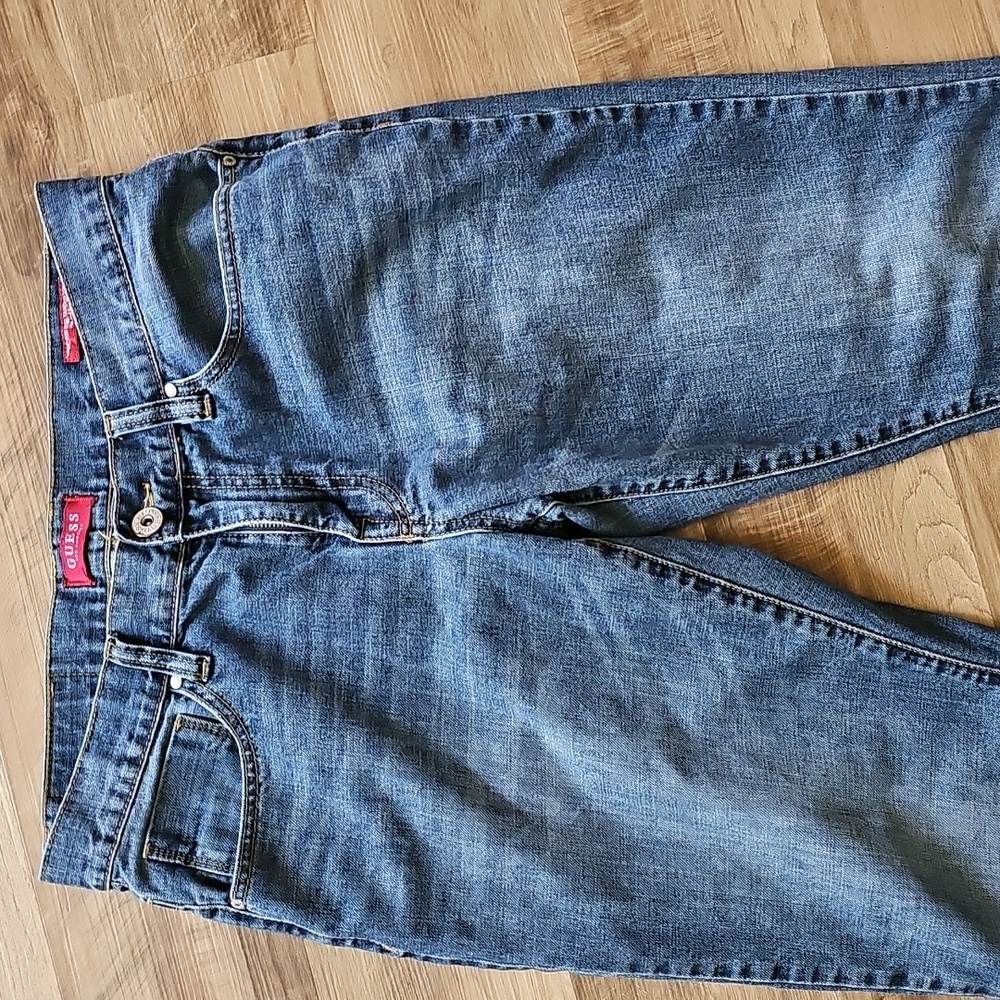 Guess Jean Medium rise tapered slim. MENS 34 - Picture 2 of 4